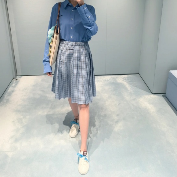 Miu Miu pleated check skirt It36 - Picture 5 of 6